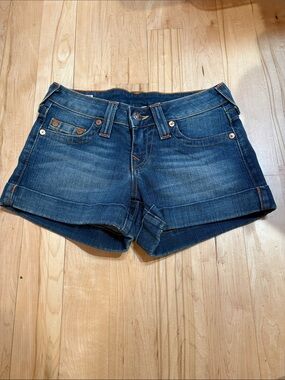 True religion Sz 26 NWOT jean shorts